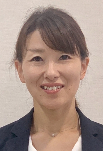 松木 麻記